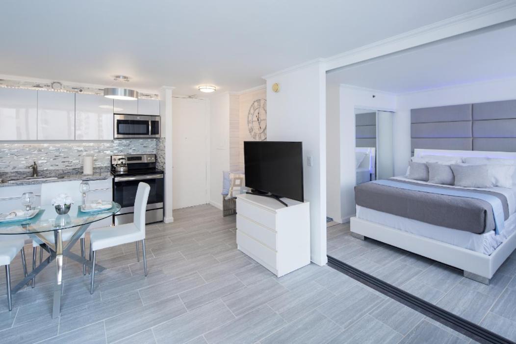 هونولولو Waikiki Banyan Modern One Bedroom Free Parking المظهر الخارجي الصورة