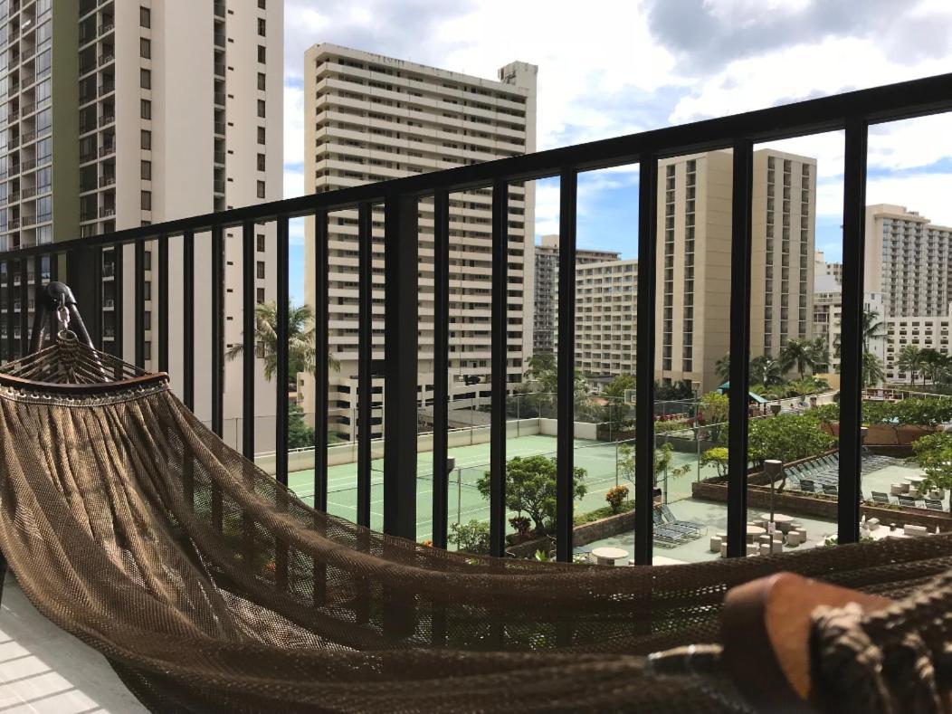هونولولو Waikiki Banyan Modern One Bedroom Free Parking المظهر الخارجي الصورة
